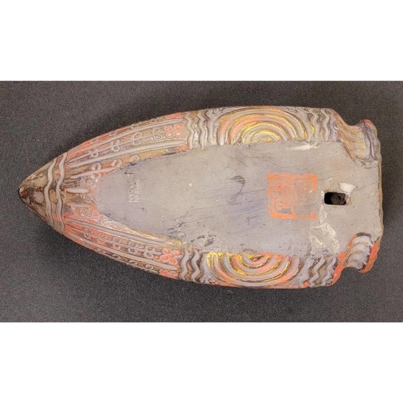 ANTIQUE Japanese Wall Vase Jomon Clay Sculpted 10" Pointed Pot Jōmon doki seal - Picture 5 of 10